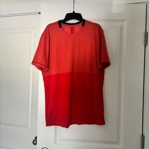Men’s Lululemon Workout Shirt